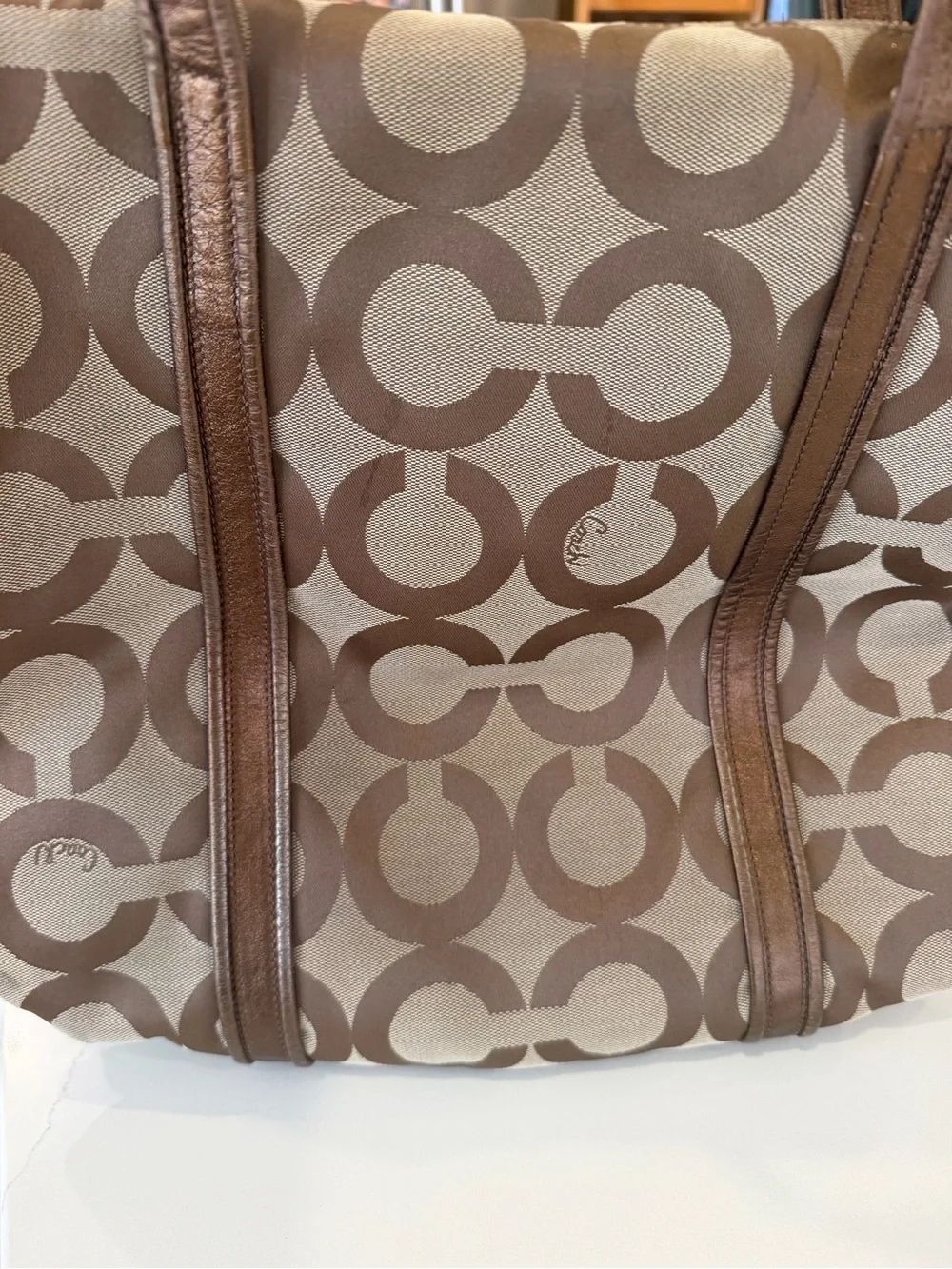 Coach Logo Tote Bag Brown/Beige Zip Closure w/ Charm, Inner & Outer Pockets